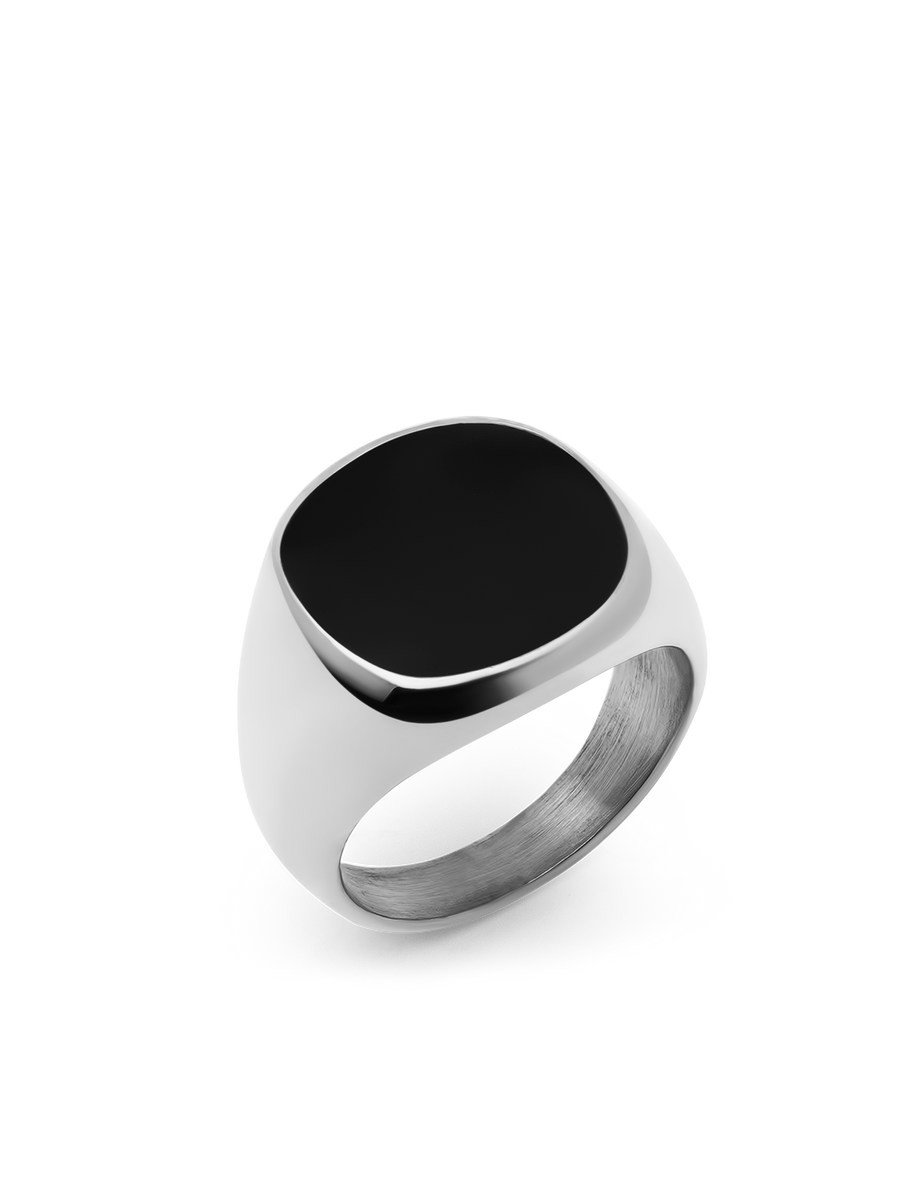 Essential Signet Ring